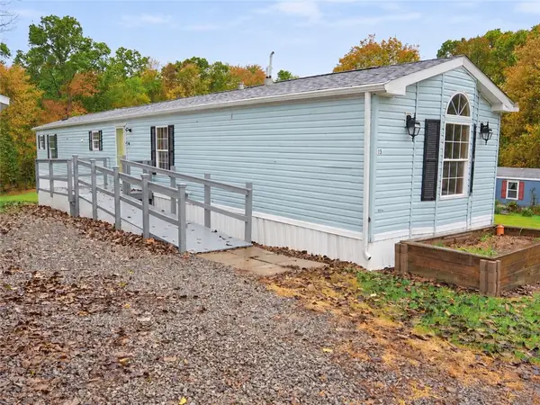 15 Lou-lin-mar, West Sunbury, PA 16061