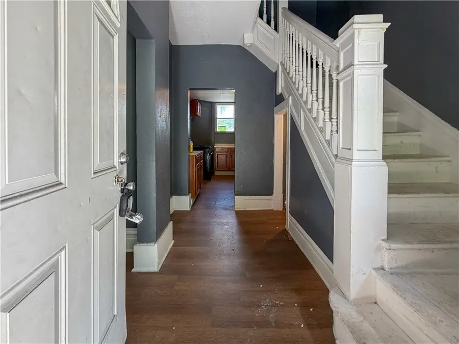 535 W 8th Avenue, Homestead, PA 15120 - #2