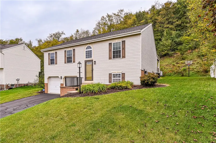 118 Stratford Ct, New Stanton, PA 15672 - #3