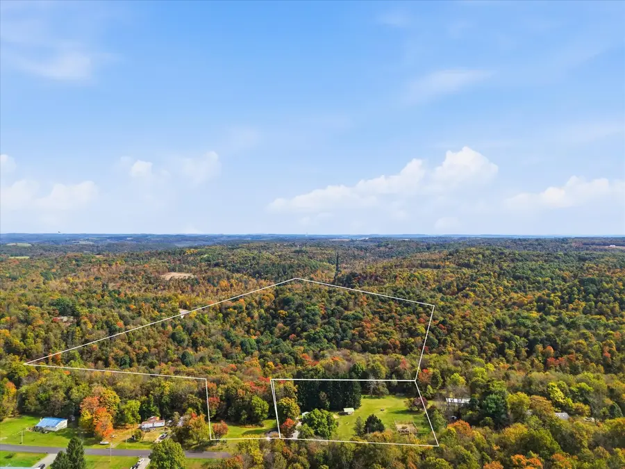 3717 Balsiger Road, Vandergrift, PA 15690 - #2