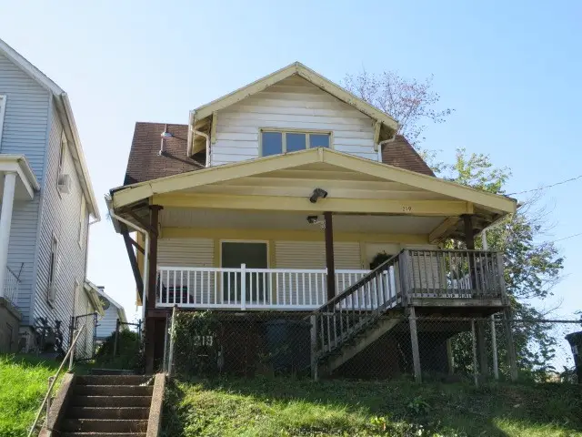 219 Lookout Ave, Charleroi, PA 15022 - #1