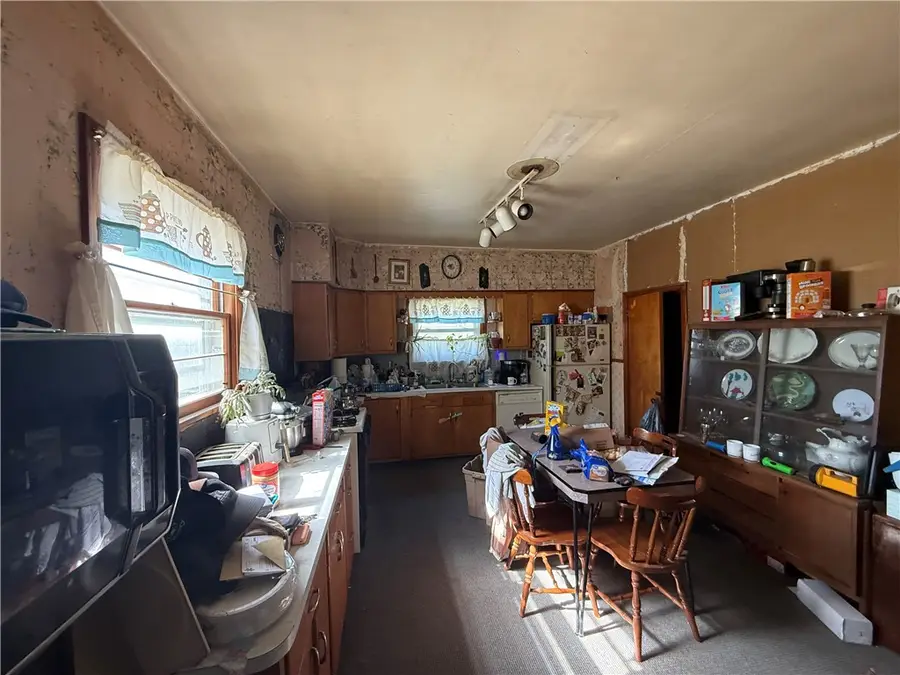 115 Horatio St, Punxsutawney, PA 15767 - #2