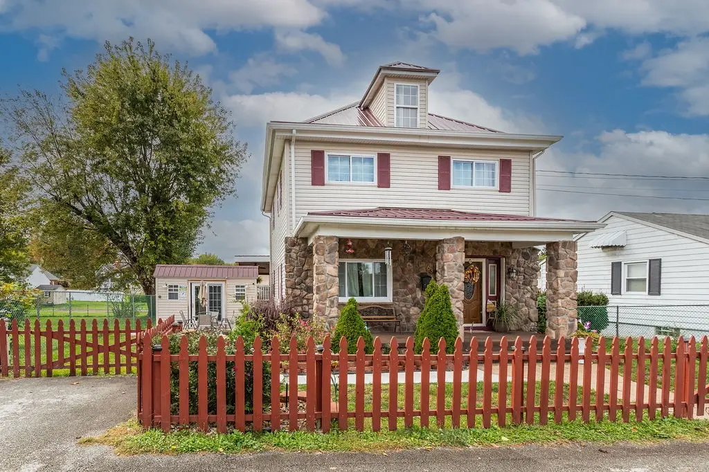 63 Virginia Avenue, Uniontown, PA 15401 - #1