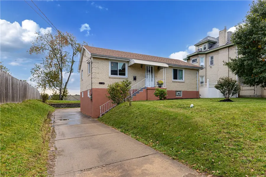 2037 Brownsville Rd, Pittsburgh, PA 15210 - #3