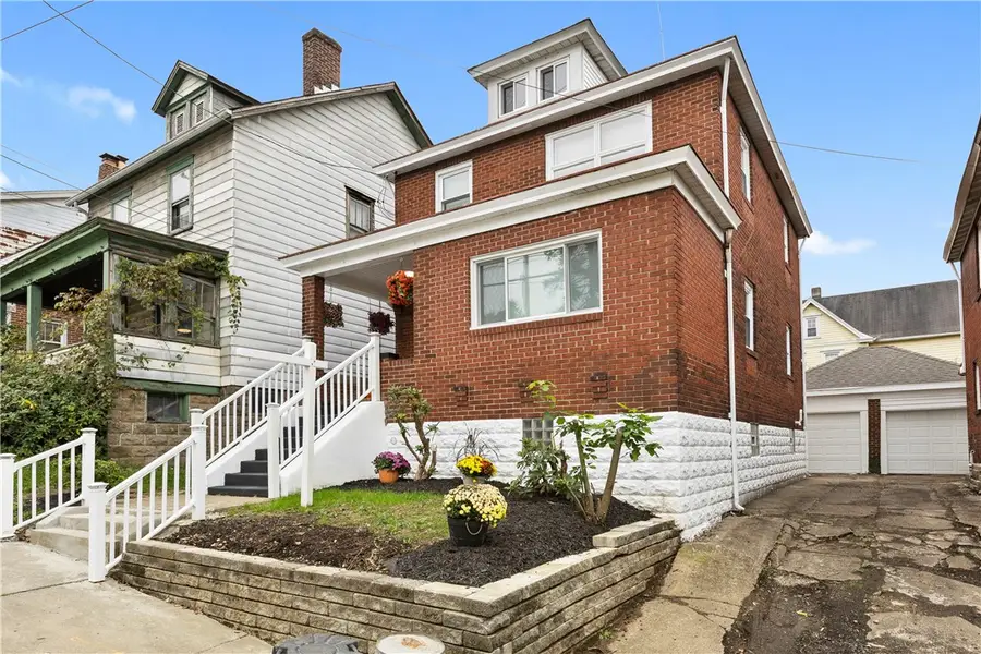 3402 Orchard St, McKeesport, PA 15132 - #2