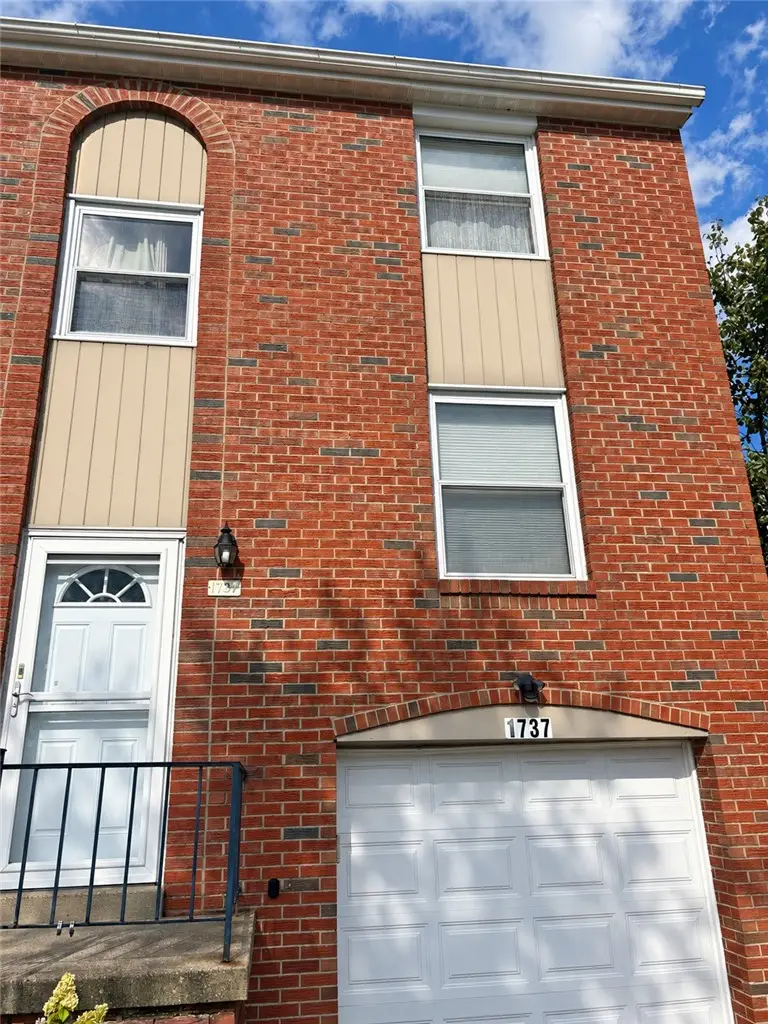 1737 Patrick Pl, South Park, PA 15129 - #1