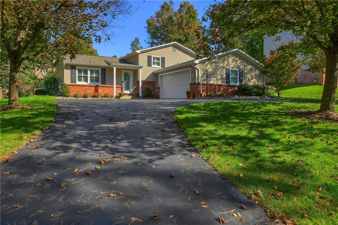 2043 Aldergrove Dr, Allison Park, PA 15101 - #1