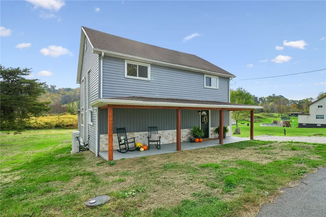 33 Peterson St, Avella, PA 15312 - #1