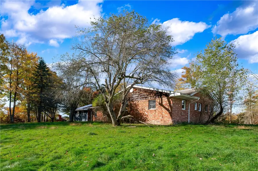 1489 W Sunbury Rd, West Sunbury, PA 16061 - #3