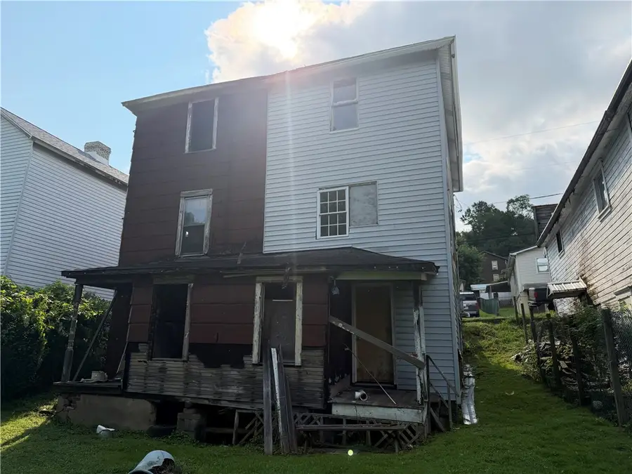7 Ridge St, Brownsville, PA 15417 - #3