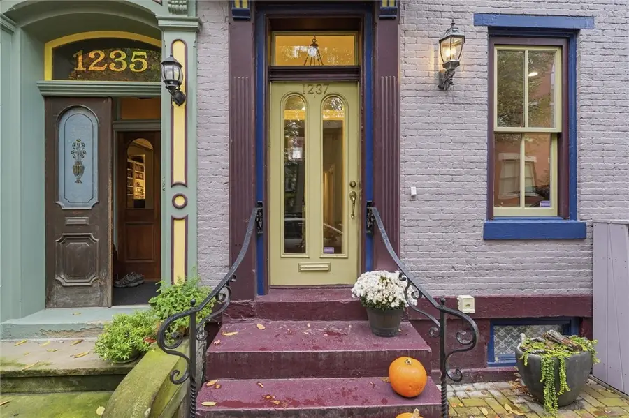 1237 Resaca Pl, Pittsburgh, PA 15212 - #2