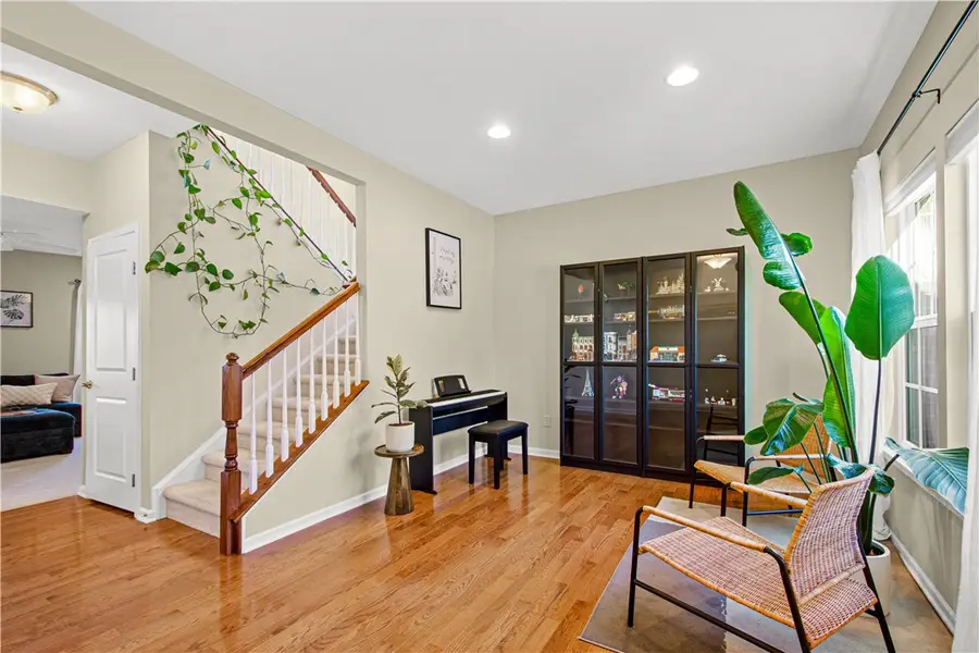 2109 Majestic Dr, Canonsburg, PA 15317 - #2