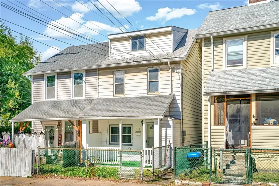 158 Orchard St, Stowe, PA 15136 - #2
