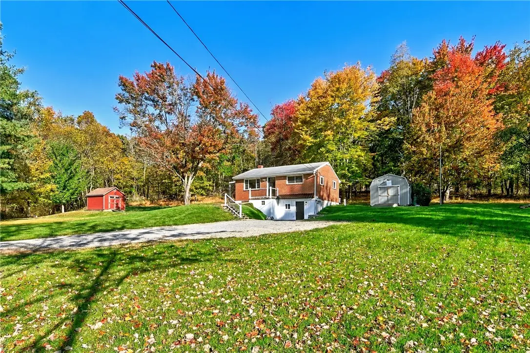 106 Flamingo Dr, Cranberry, PA 16066 - #1