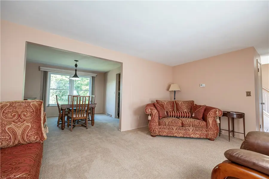 105 Ardennes Court, Trafford, PA 15085 - #3