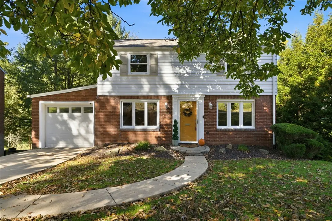 4708 Rolling Hills Rd, Pittsburgh, PA 15236 - #1