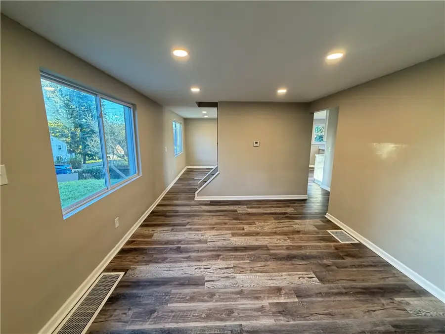 416 Penn Vista Dr., Penn Hills, PA 15235 - #3
