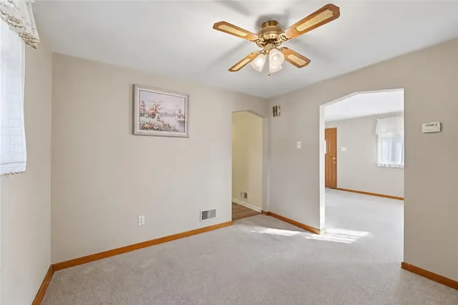 1316 Kenberma Ave, Pittsburgh, PA 15216 - #2