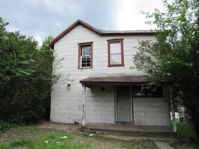 149 Coolspring Street, Uniontown, PA 15401 - #2