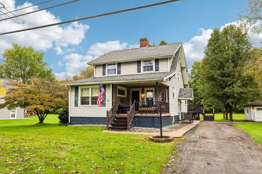 17 E Maitland Lane, New Castle, PA 16105 - #2