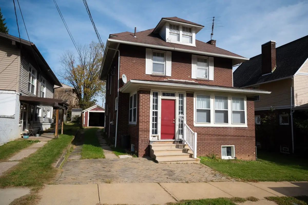 423 Center Avenue, Greensburg, PA 15601 - #1