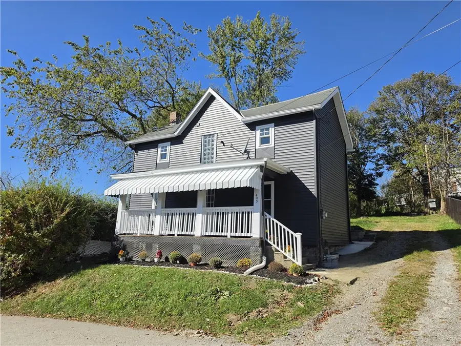 423 Fox Hill St, Greensburg, PA 15601 - #2