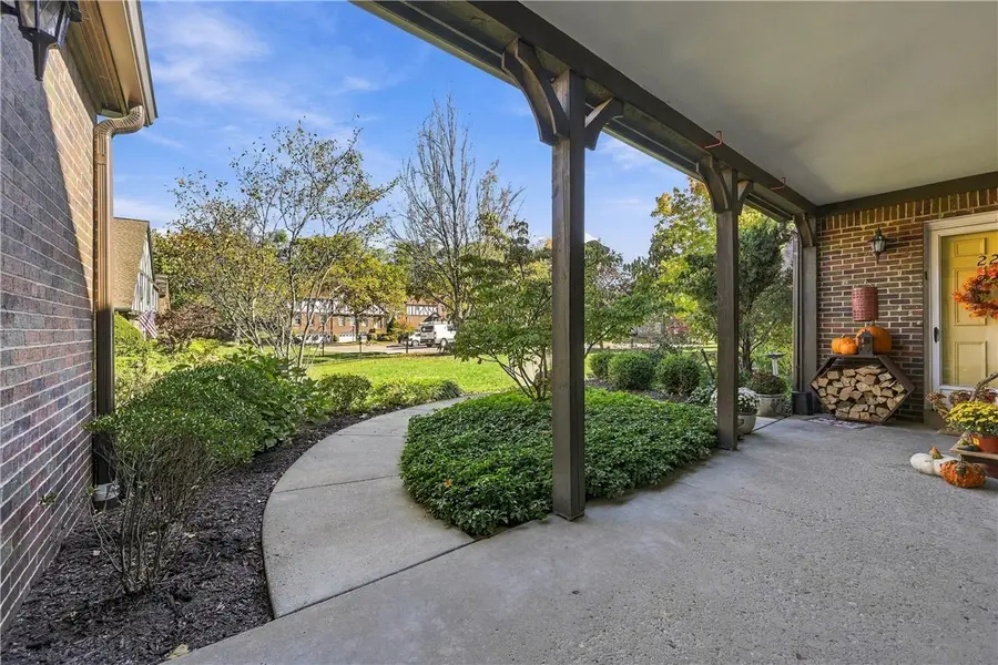 225 Allenberry Circle, Pittsburgh, PA 15234 - #3