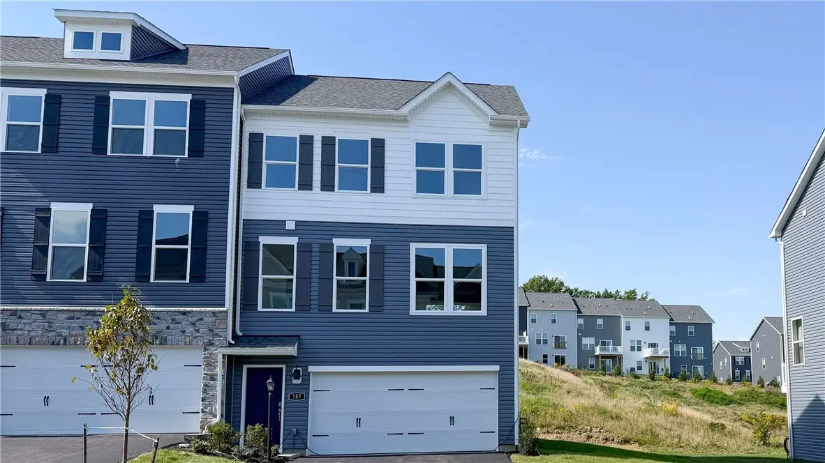 757 Olivia St, Pittsburgh, PA 15205 - #1