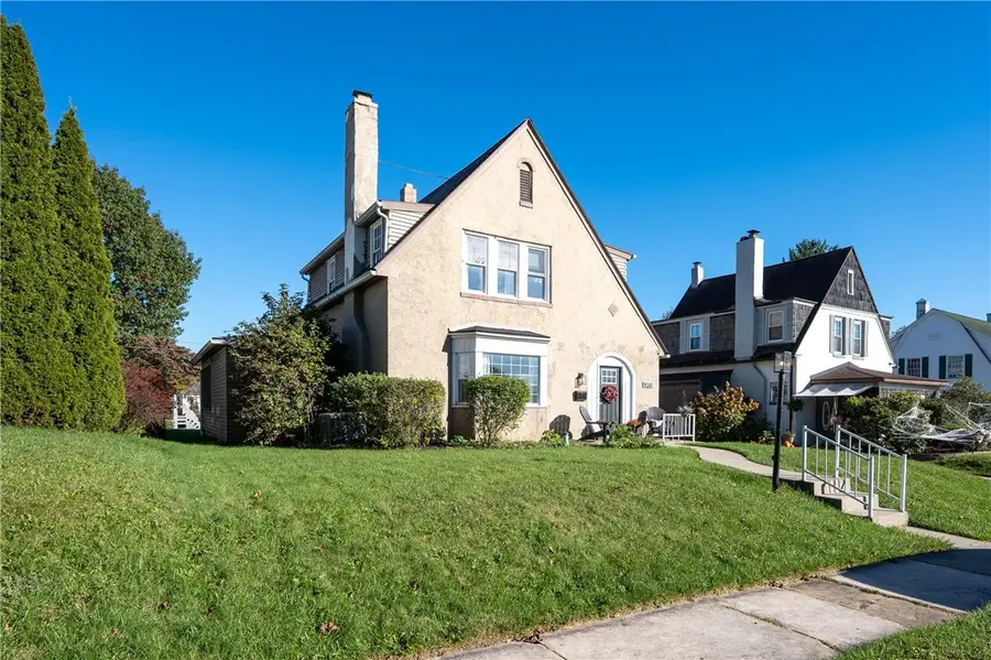 930 Hamilton Ave, Latrobe, PA 15650 - #2