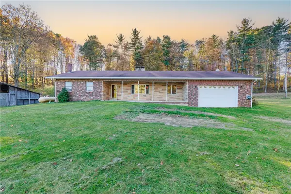 573 Church Rd, Fairhope, PA 15538