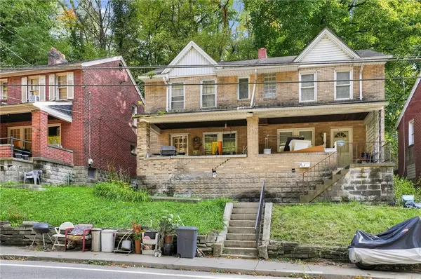 709 Maytide St, Pittsburgh, PA 15227