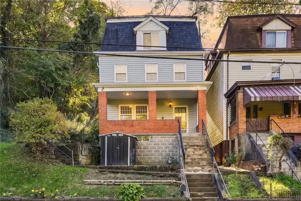 141 Davis Ave, Mc Kees Rocks, PA 15136