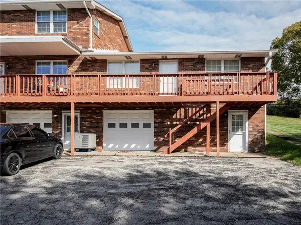 2902 Darlington Rd #504, Beaver Falls, PA 15010