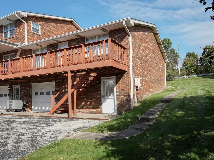 2902 Darlington Rd #504, Beaver Falls, PA 15010 - #2
