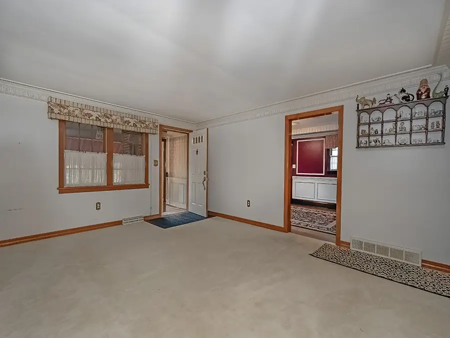 1114 Roup Avenue, Brackenridge, PA 15014 - #2