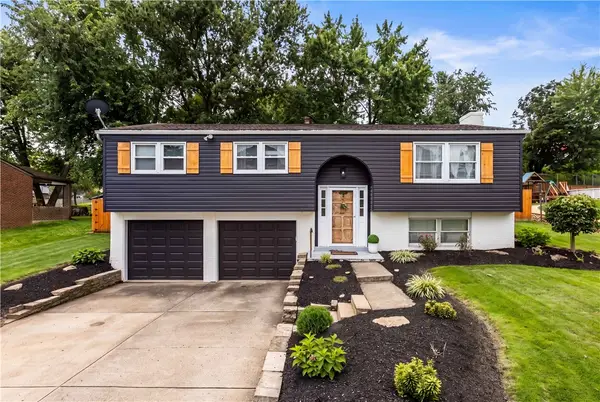 36 Concord Dr, Irwin, PA 15642