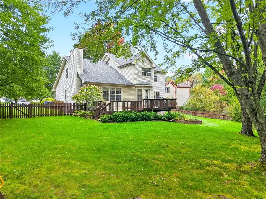 707 Dunbury Ct, Seven Fields, PA 16046 - #3