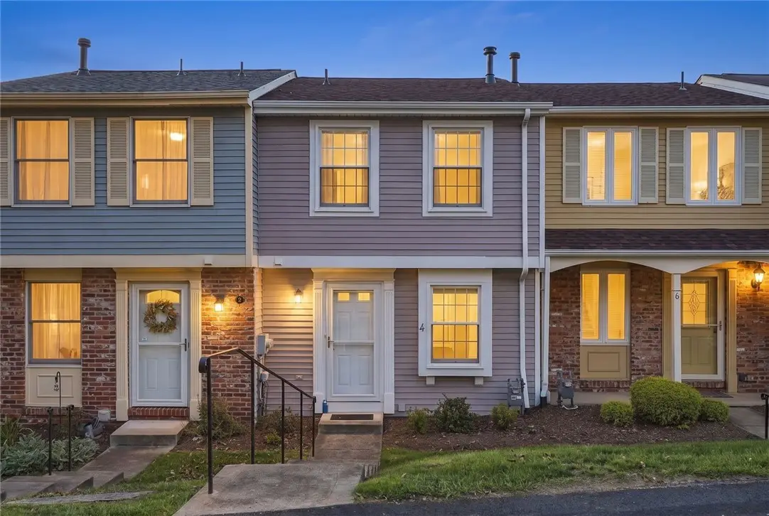 4 Shadow Dr, Pittsburgh, PA 15227 - #1