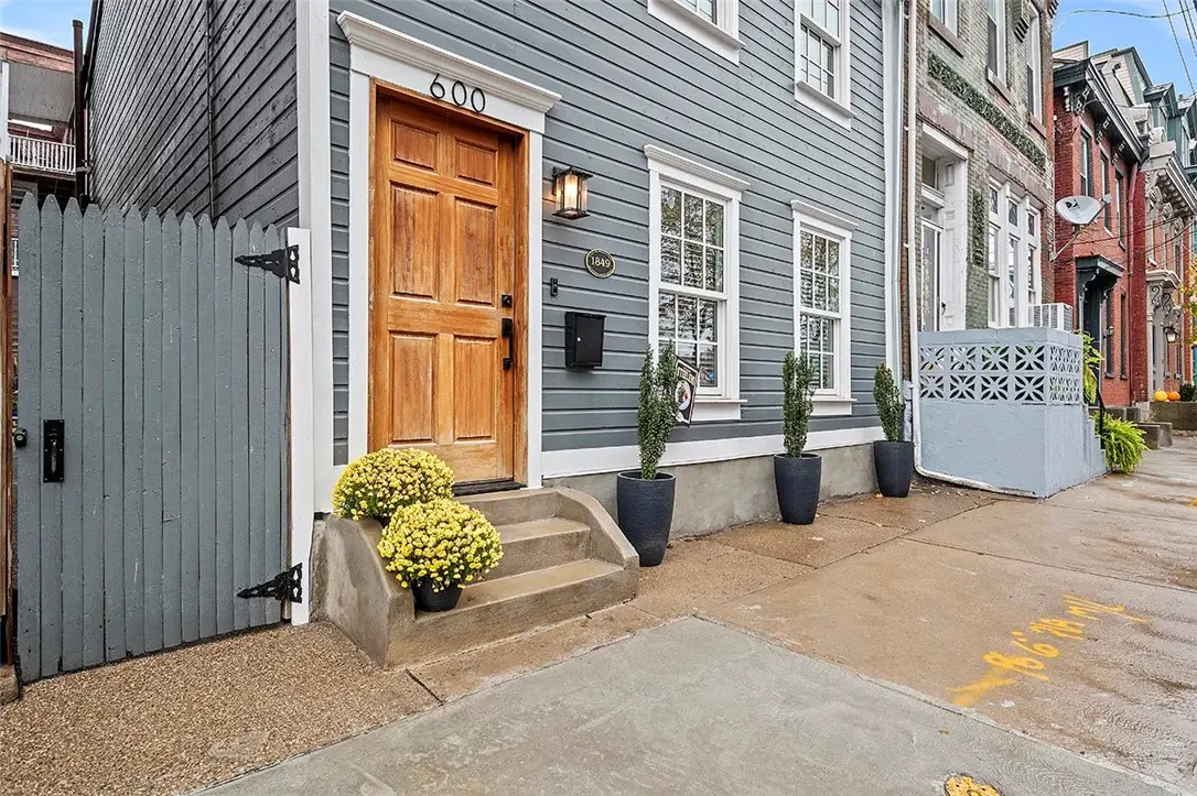 600 Pressley St, Pittsburgh, PA 15212 - #1