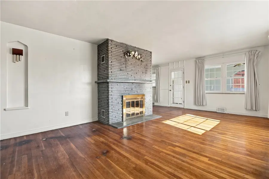 223 Lexington Drive, McKeesport, PA 15135 - #2