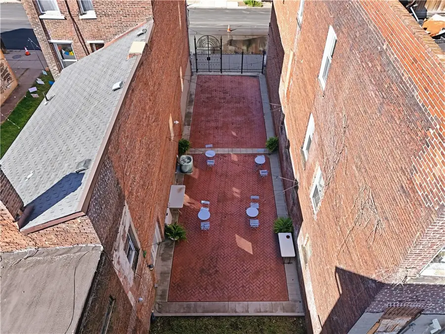 5168 Butler St, Pittsburgh, PA 15201 - #2