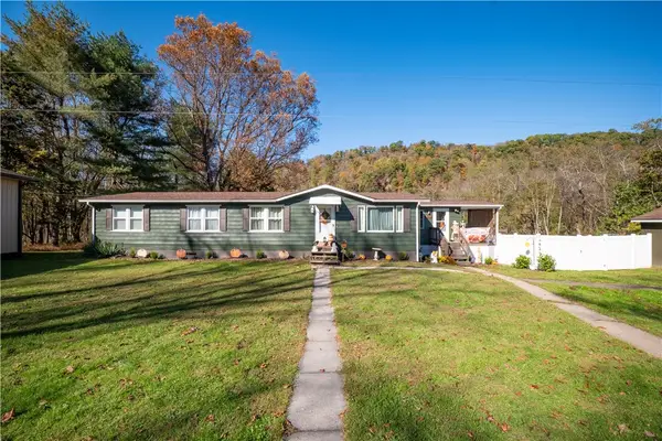 817 Railroad Ave, Avonmore, PA 15618
