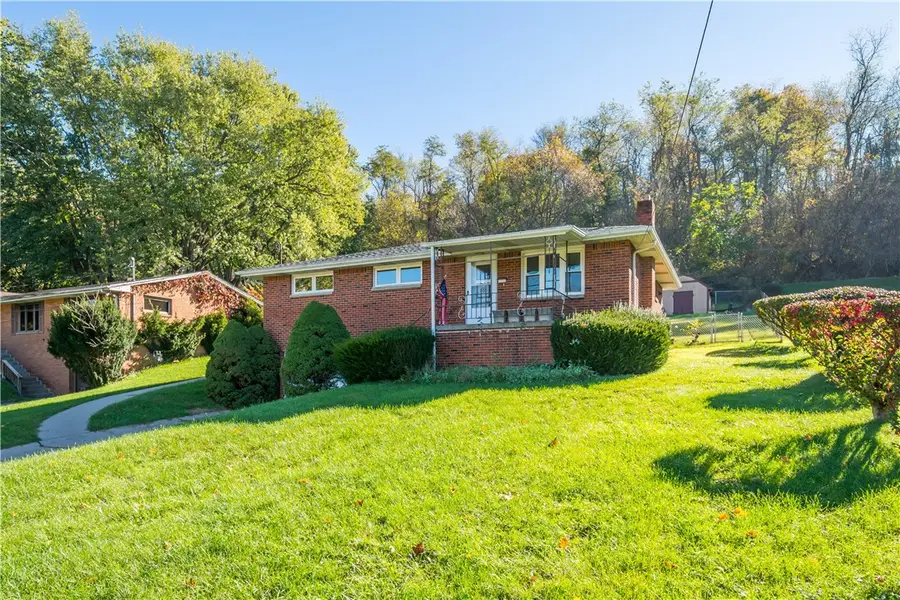 228 Center Ave, Cecil, PA 15321 - #3