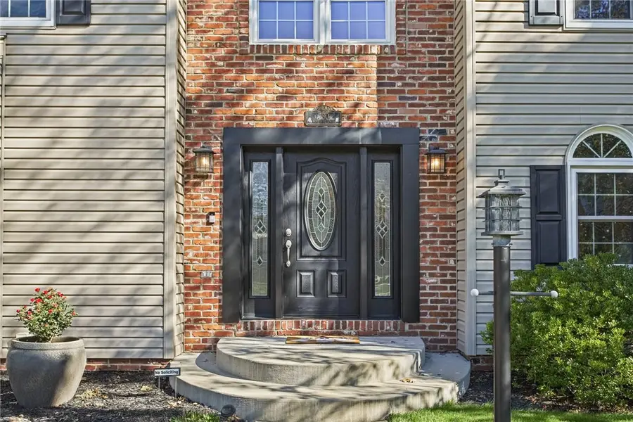 130 Woodbine Dr, Cranberry, PA 16066 - #2
