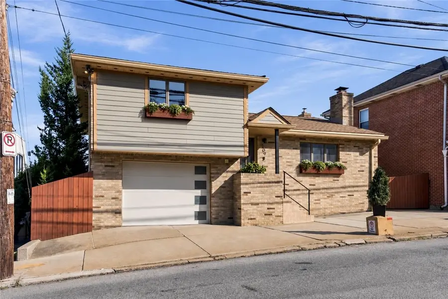 309 Wyoming Street, Mount Washington, PA 15211 - #2
