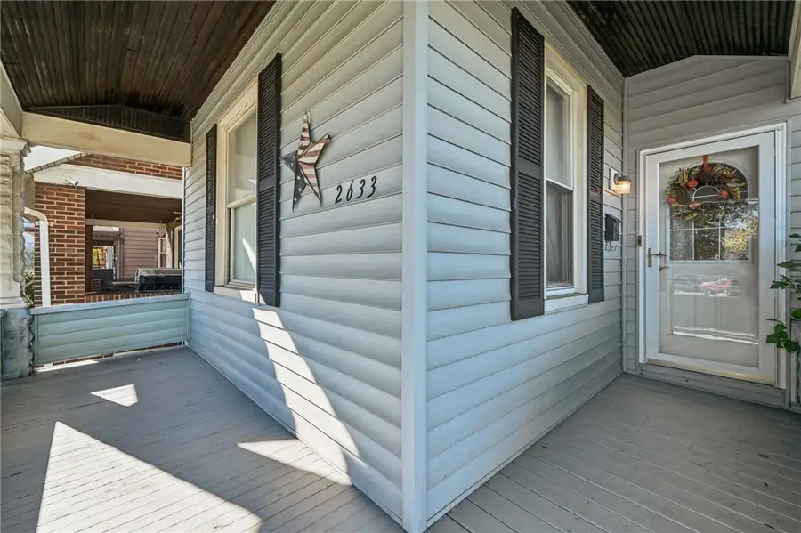 2633 Ligonier St, Latrobe, PA 15650 - #3