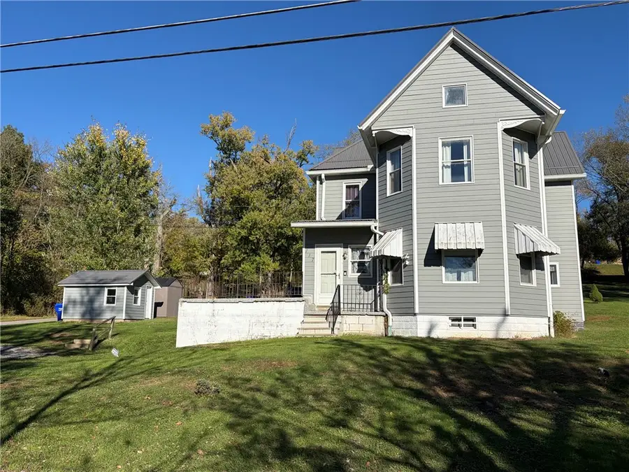 117 7th Ave, Valencia, PA 16059 - #2