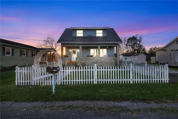 1017 Valier Dr, Valier, PA 15780