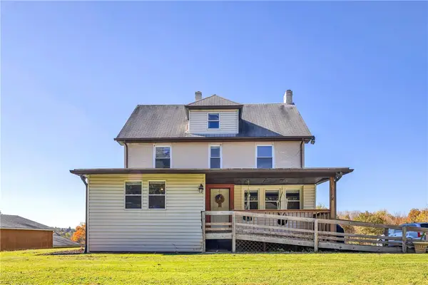 2710 Brighton Rd, Ellwood City, PA 16117