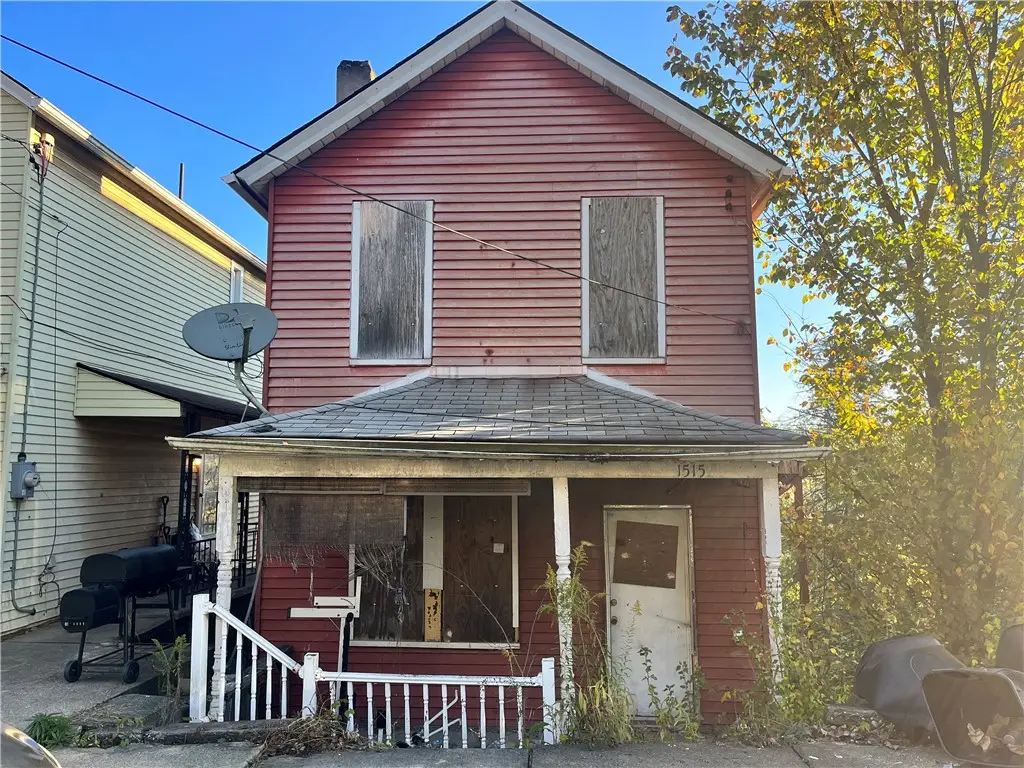 1515 Ridge Ave, Braddock, PA 15104 - #1
